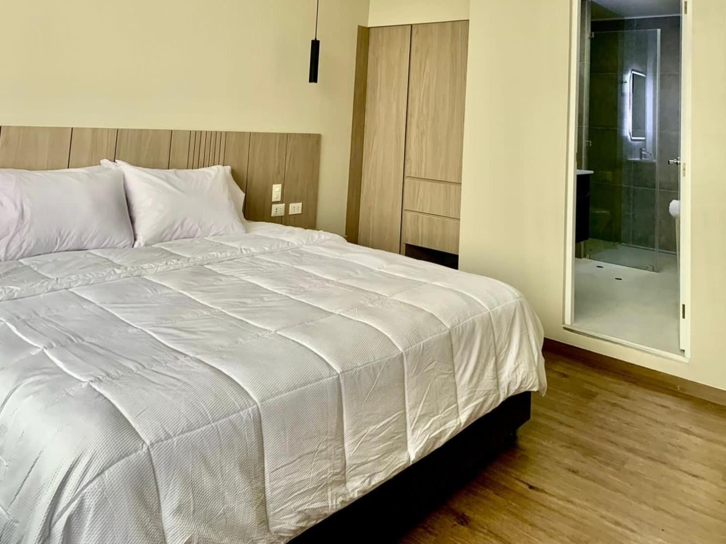 Olaya 169 By Wynwood House * Lima